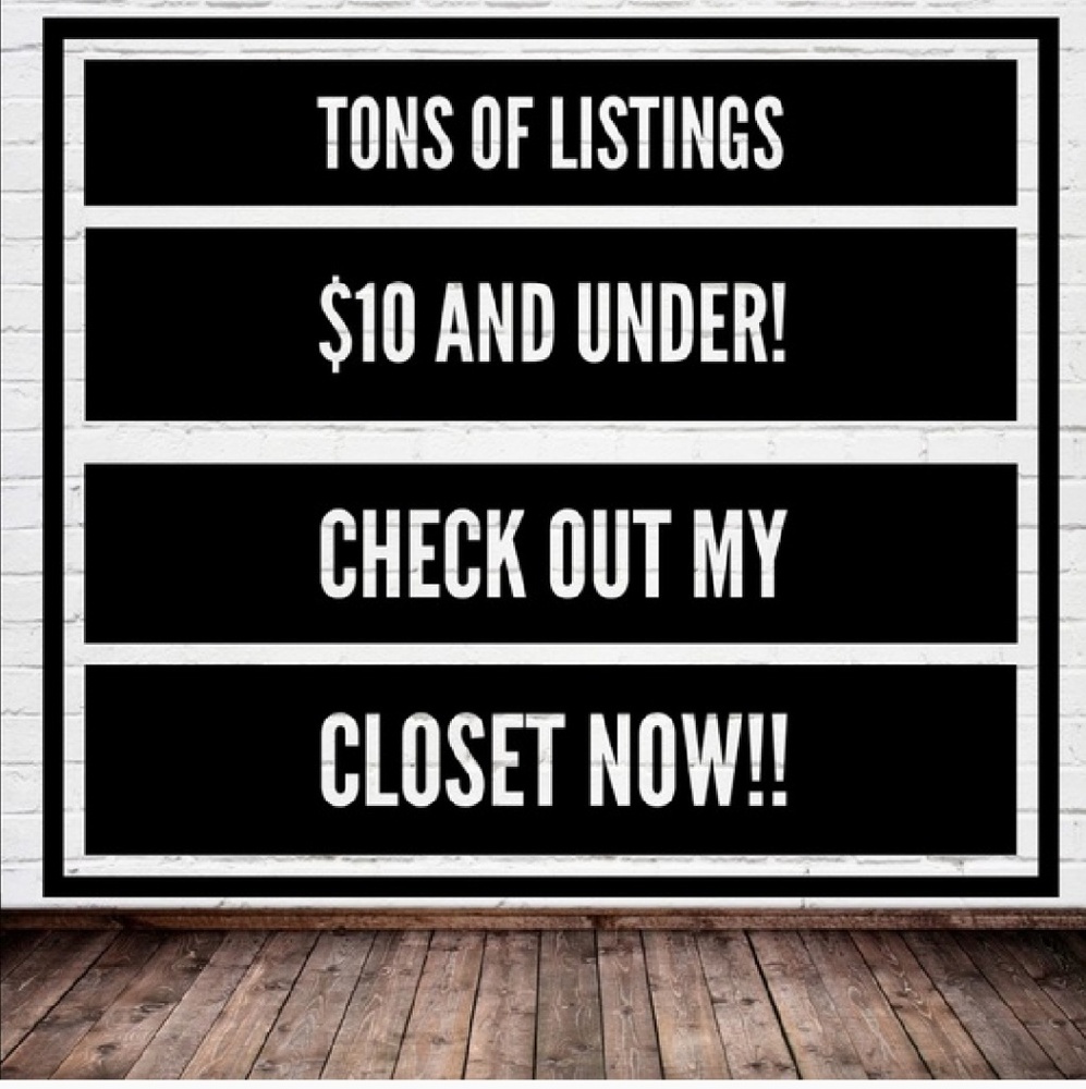 🎈Lots of items on clearance!🎈